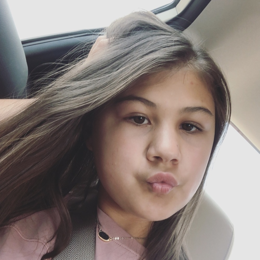 Meet your Posher, Ryrylee